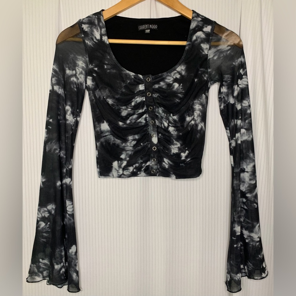 Current Mood / Dolls Kill - Black / White Tie Dye Print Crop Top - XXS